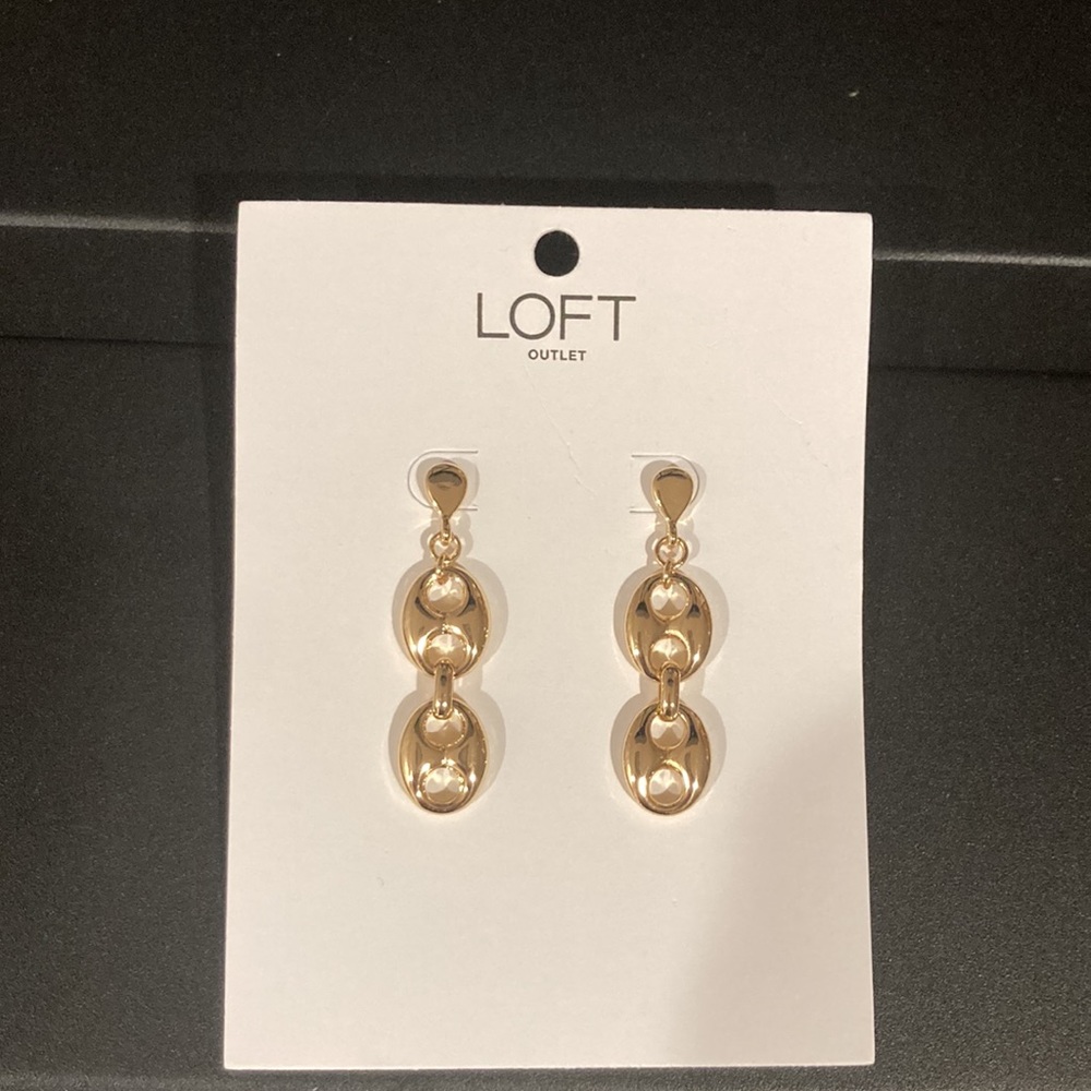 Loft Chain Earrings - Picture 5 of 7